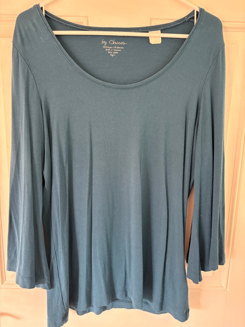 Chico's Teal Scoop Neck 3/4 Bell Sleeve Top